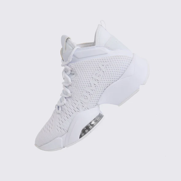Z1F000154_WHTE_zapatilla-zumba-air-classic-blanca-oficial Zapatillas oficiales Zumba Air Classic. Diseñadas con tecnología de amortiguación de aire para proteger tus articulaciones en cada salto. Recibí el respaldo profesional de la tienda oficial #1 de Argentina. Calidad original sin intermediarios, stock real y envío rápido a todo el país.